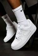 NIKE AIR FORCE ONE 
