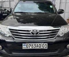 Toyota Fortuner 2015