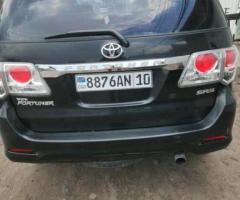 Toyota Fortuner 2015