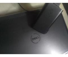 Dell i7 en provenance canada